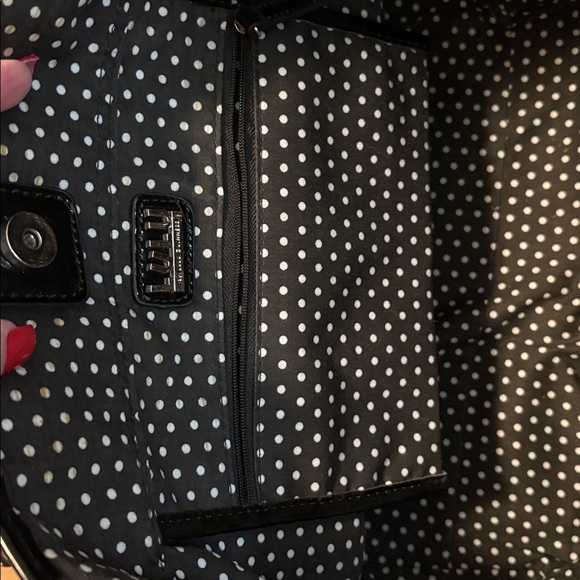 lululemon athletica Graphic Tote Bag with Pouch - Picture 12 of 13